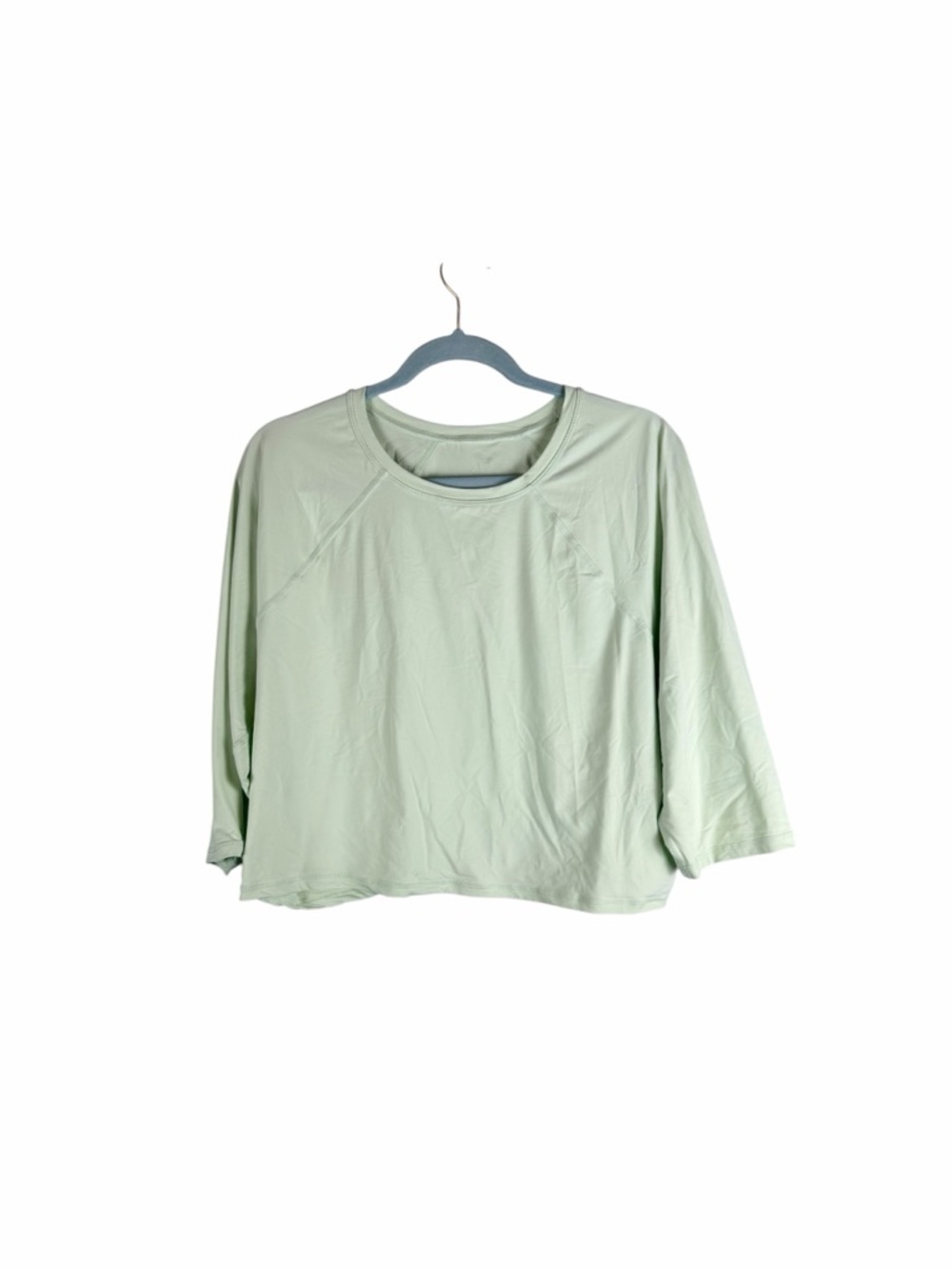 Fabletics Sage Green Cropped 3/4 Sleeve Workout Top Size XXL